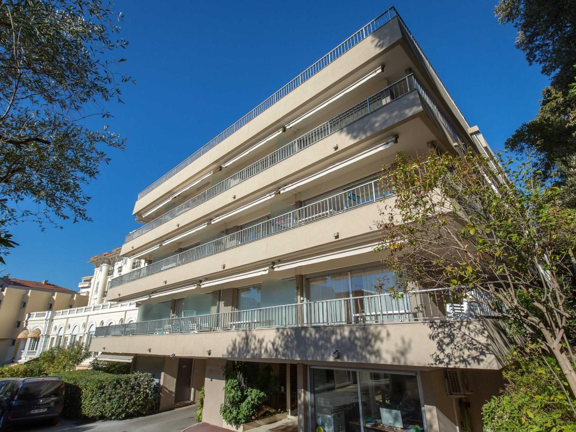 Studio Climatise Pour 3, Face Est, A 50M Plage Et Proche Commerces - Fr-1-466A-23 Saint-Raphael (Var) Exterior foto